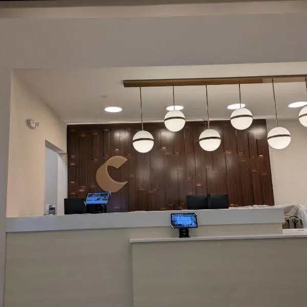 Comfort Inn & Suites、ペンティクトンのホテル