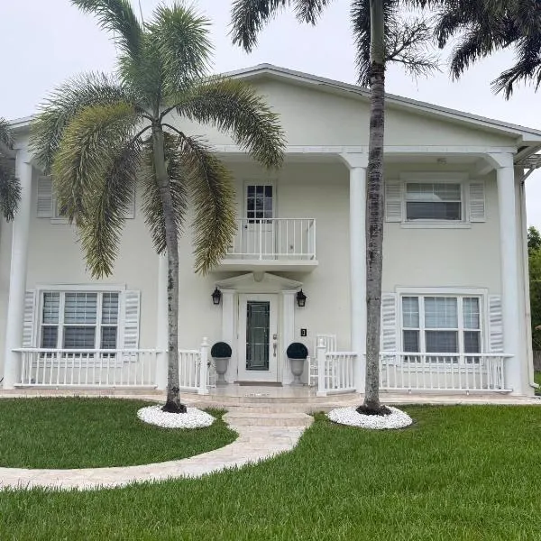 Homestay Weston Ranches, hotel in Southwest Ranches
