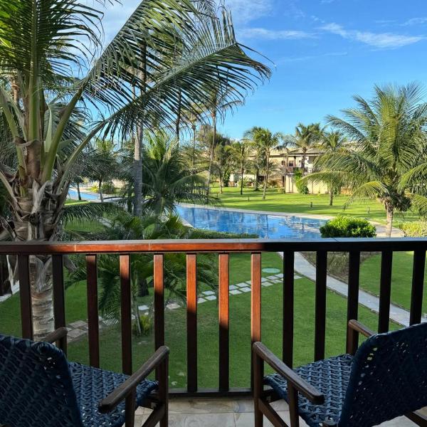 Azur Refúgio Vista para piscina e jardins