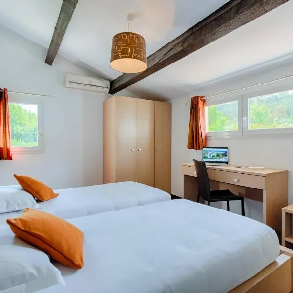 Viesnīca Comfort Aparthotel Mandelieu la Napoule Village pilsētā Mandeljēlanapula