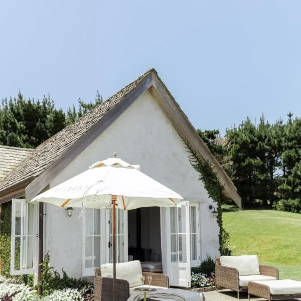 Mudbrick Cottages, Hotel in Oneroa
