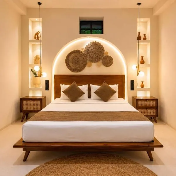 The Neylipz - Fully Air Conditioned 3 bedroom Apartment, hotel in Weligama