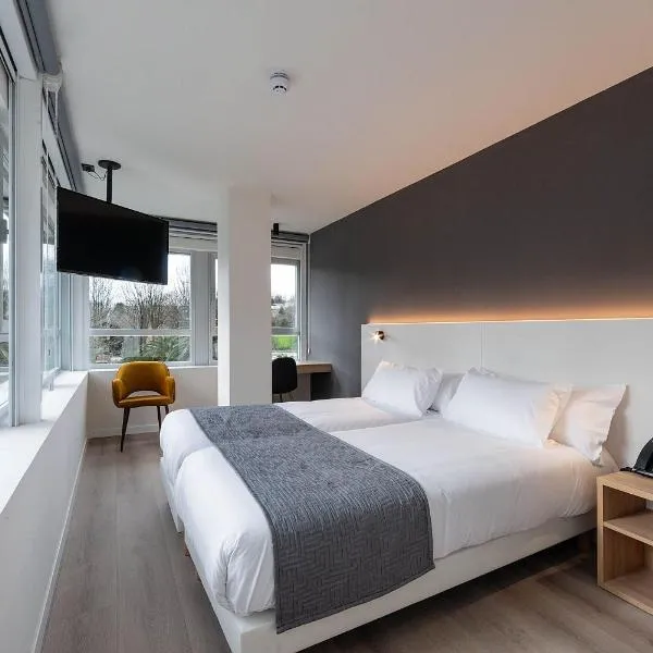 Hotel Distrito Oeste by Limehome, hotel in San Sebastián