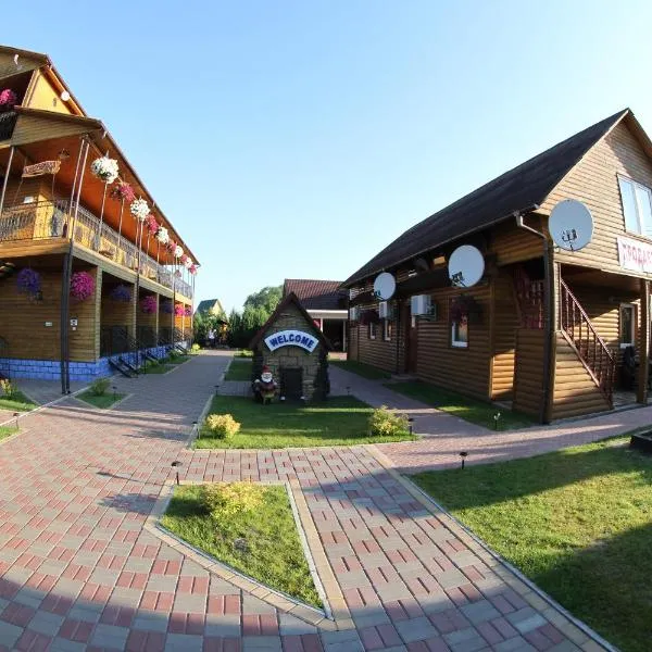 Hotel-complex Mizh Triokh Ozer, hotel v destinaci Sviťaz