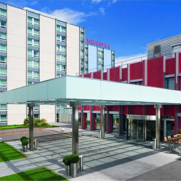 Mövenpick Hotel Zurich Airport, hotel em Glattbrugg