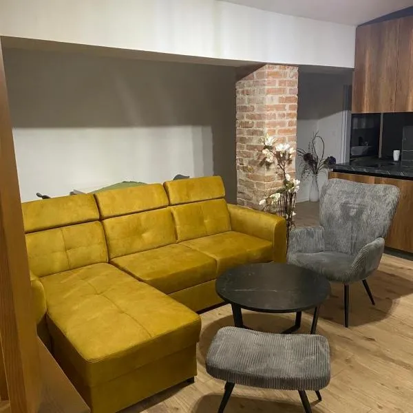 Fajný Apartmán, hotel u gradu Banska Štiavnica