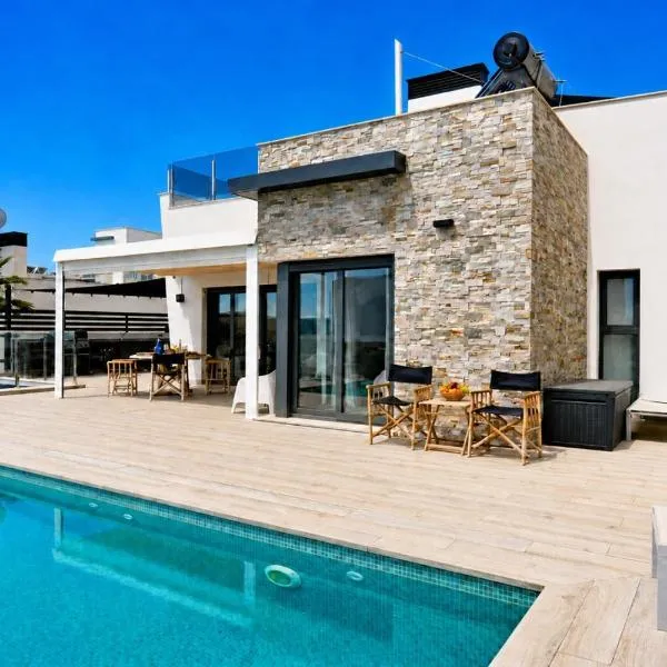 Hillside Luxury Villas by NRAS, hotel in Finestrat