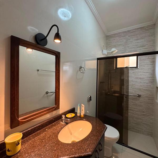 Casa Premium para até 8 - 3 quartos a 5 minutos da praia - Foto 3
