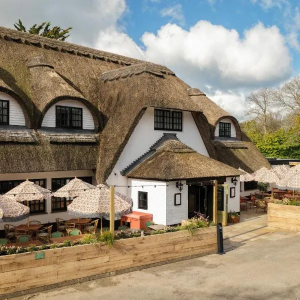 롬지에 위치한 호텔 The Potters Heron - A Heartwood Inn
