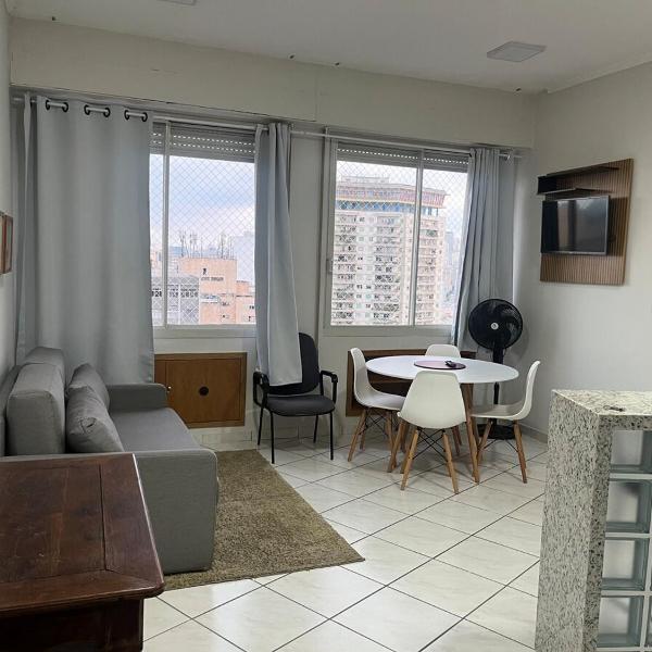 Apartamento amplo e confortavel com linda vista da Cidade - Foto 5
