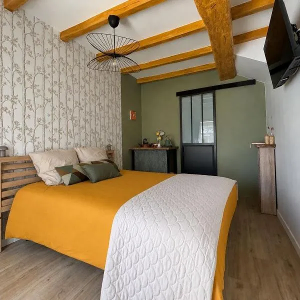 Chambre Nature Gould'Oie Zen, hotel u gradu Saint-André-Goule-dʼOie