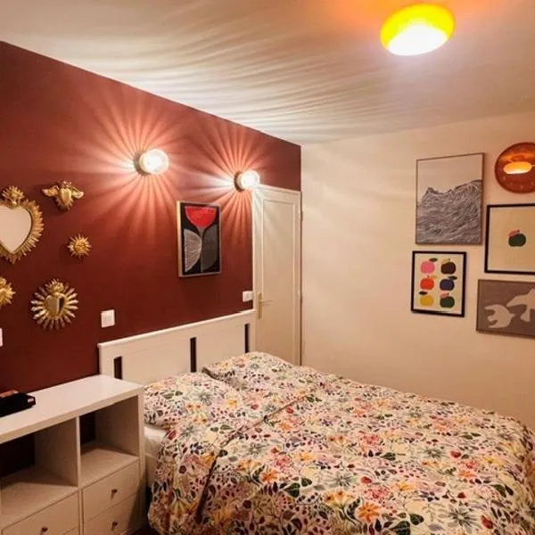 Le Petit Cocon de Rueil, Studio cosy à 5 min du RER A, hotel a Rueil-Malmaison