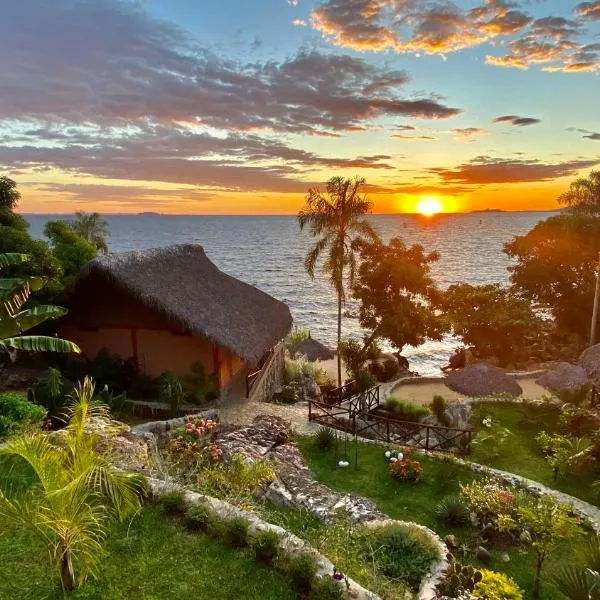VERONIKA Resort Nosy Komba, hotelli kohteessa Nosy Komba