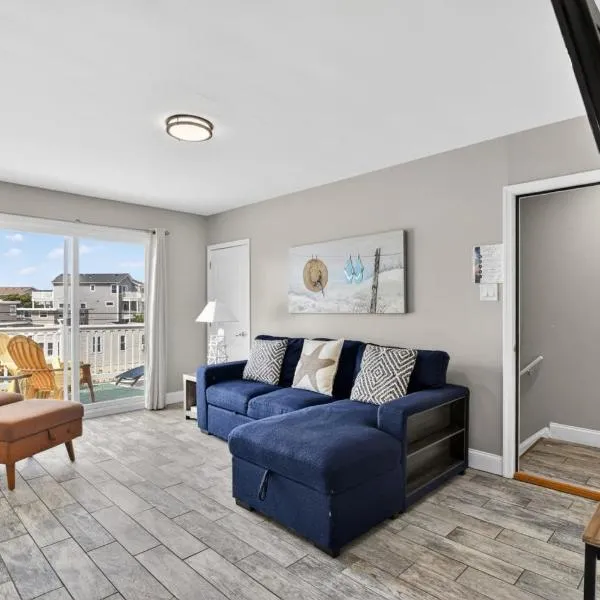 Radiant Beach Block Condo Parking Patio, hotel em Brigantine