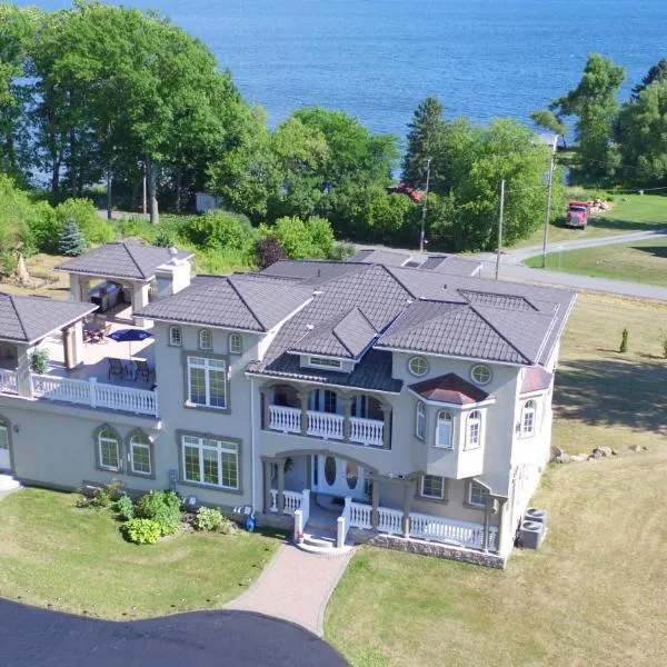 Riverview B&B, hotel v destinaci Gananoque