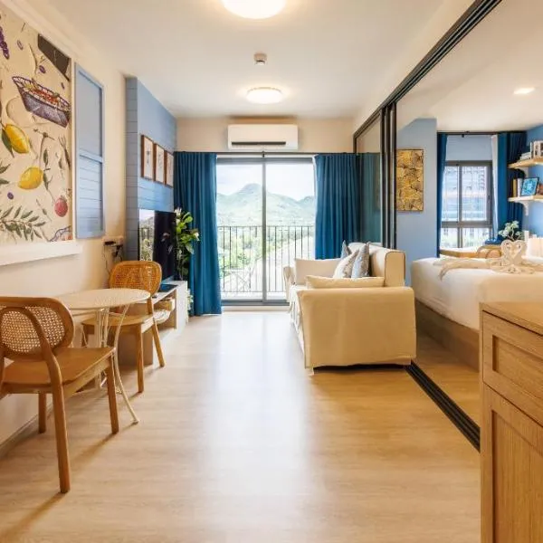Luxury Designer Studio Sealy Bed Coffee Bar Walk to Cicada Market & Beach, Hotel in Hua Hin