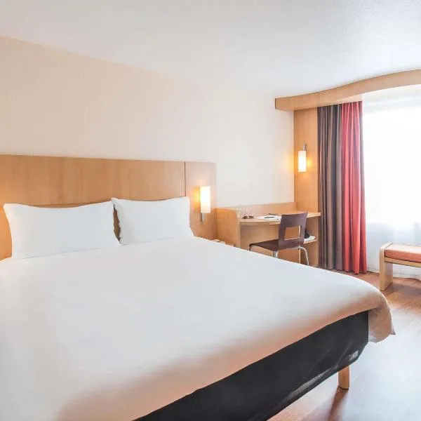 ibis Nantes Centre Tour Bretagne, מלון בנאנט