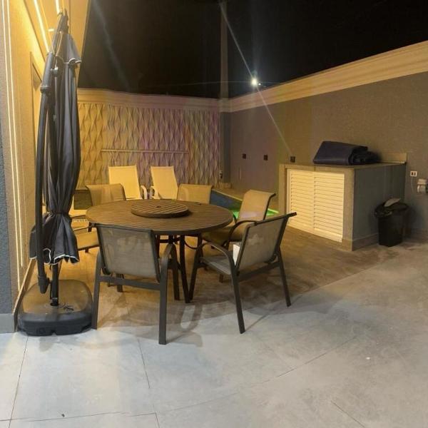 Casa no Guarujá com Piscina Aquecida