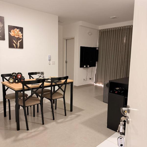 Apt 53 Bela Vista com garagem coberta e 2 quartos
