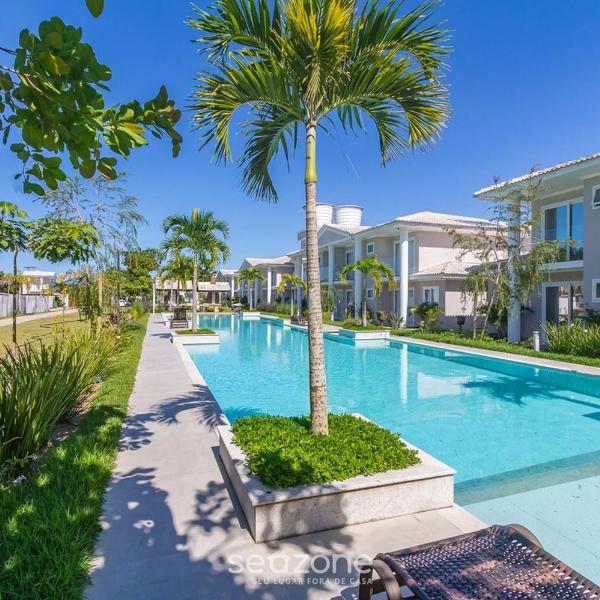 Casa em cond com piscina perto da Praia MGI025