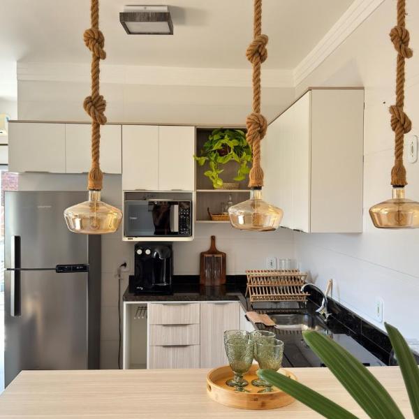 Apartamento com hidro a 3 min da praia do forte - Foto 4