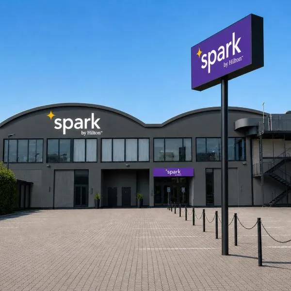 Spark By Hilton Milan Linate Airport, hotel in Linate