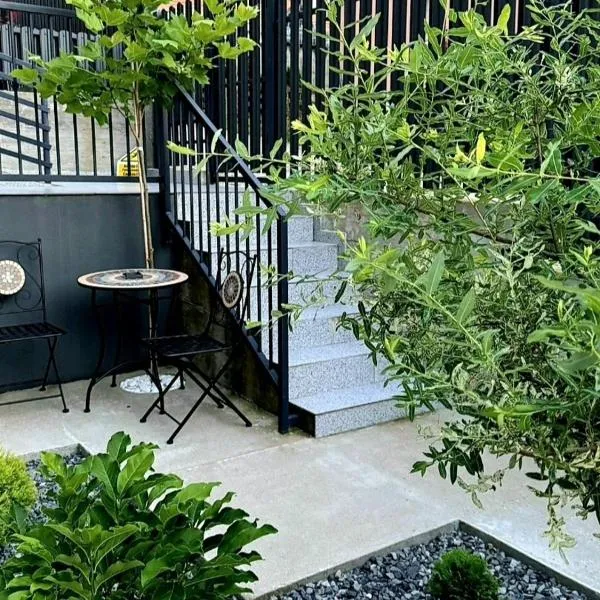 TEILOR Apartments 3, hotel in Floreşti