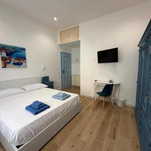 Lulù Marin Rooms, hôtel à Scalea