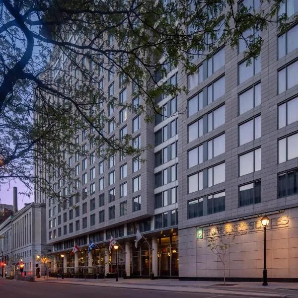 Embassy Suites by Hilton - Montreal, hotel Montréalban