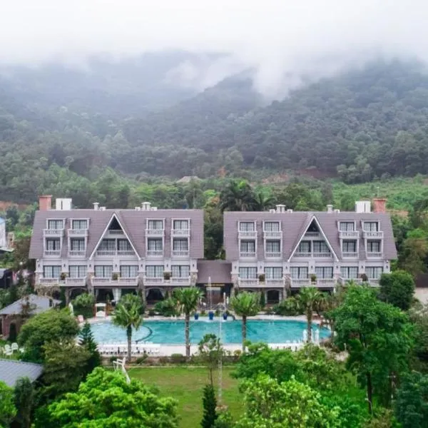 Paradise Resort Sóc Sơn, hotel em Sóc Sơn