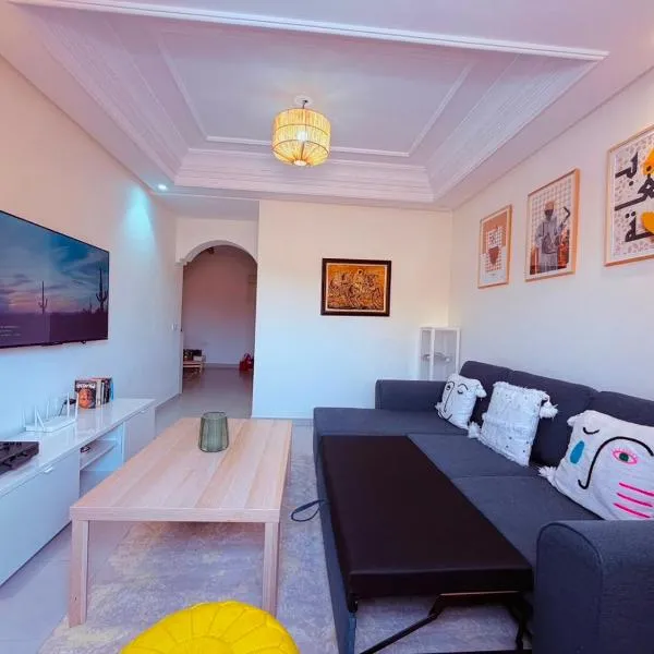 Jardin Yves Chic 2 bedrooms - AC - Parking, hotel a Marràqueix