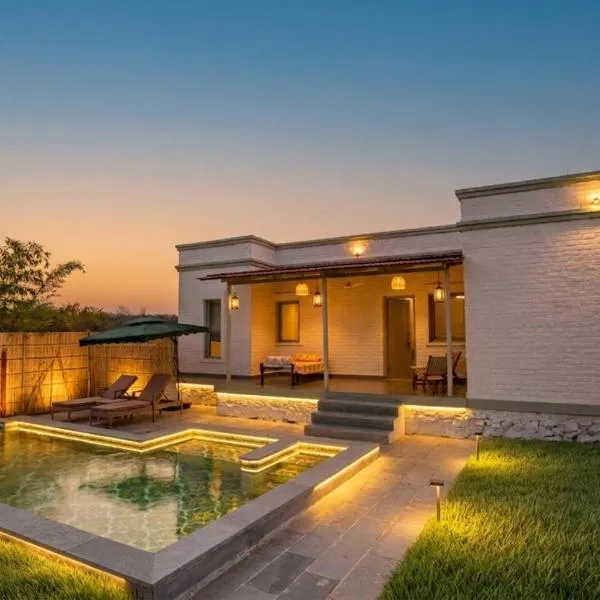 Kadamb Bagh-A Luxury Nature Resort Sariska, ξενοδοχείο σε Rāmsinghpura