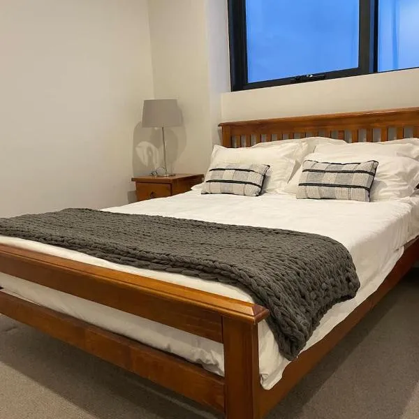 Lovely 1BD condo with free parking city view, hotell i Melbourne