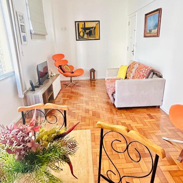 Apê Quarto e Sala CONFORTO e ESPAÇOSO, Wi-Fi 500 mega, ideal para familias e grupos a 8 mins da Praia de Copacabana - Foto 2