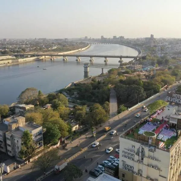 SilverCloud Hotel and Banquets, hotel a Ahmedabad