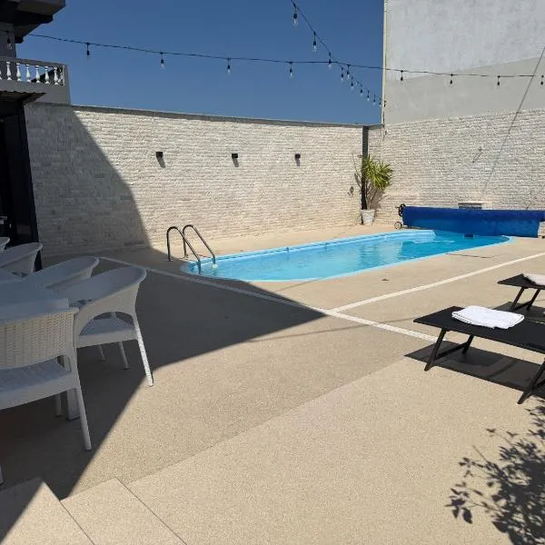 New Venus, hotel in Curtea de Argeş