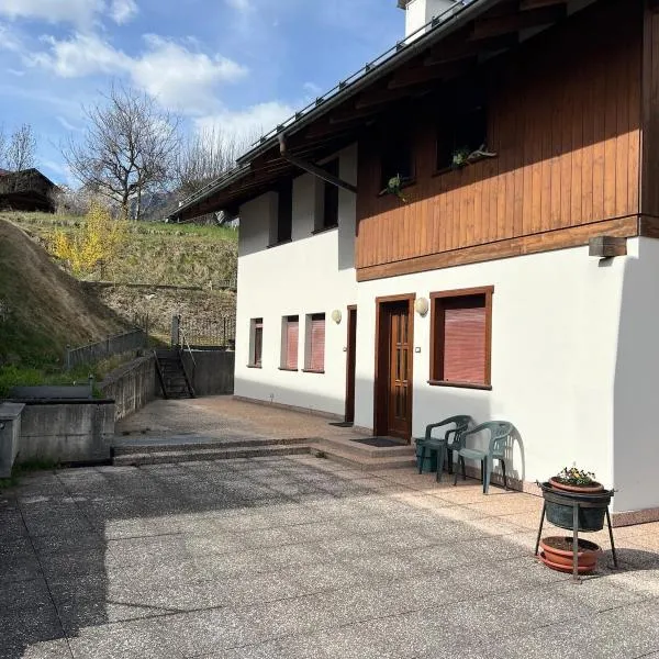 La Casa di Nicola Calalzo di Cadore, khách sạn ở Calalzo