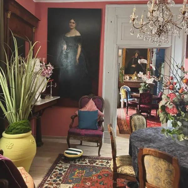 Art action room، فندق في Villanovafranca