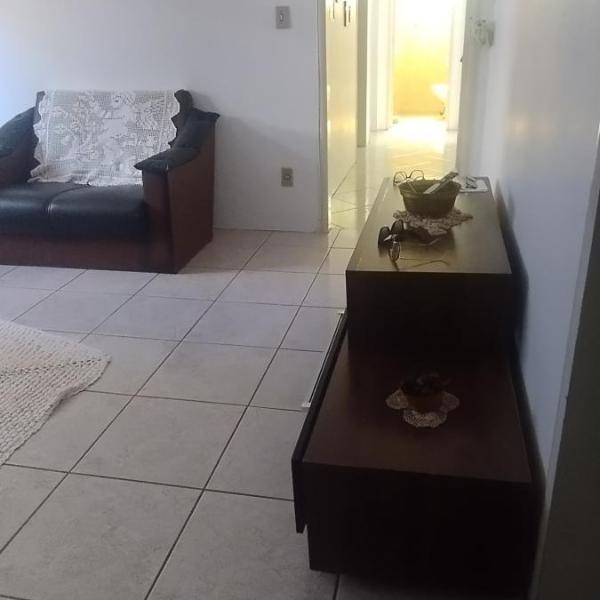 Suíte com sacada e home office em apartamento - Foto 5