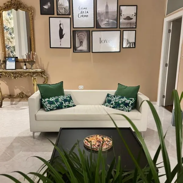 TIZIANA'S HOUSE, hotel in Salerno