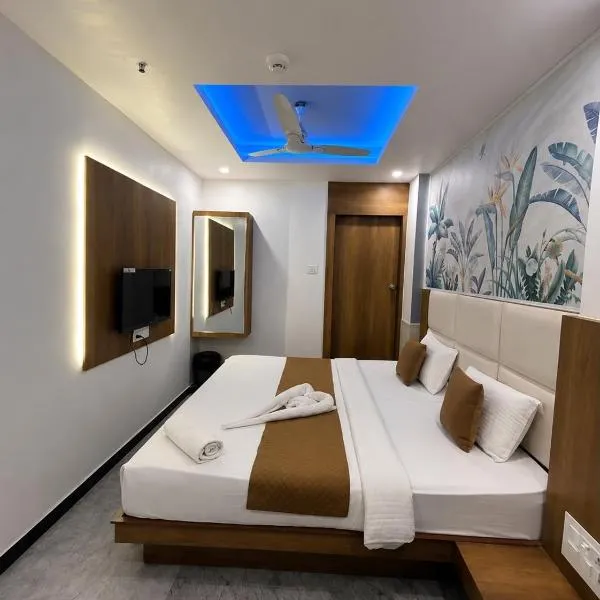 Hotel secure inn kadodara road, hotel v mestu Surat