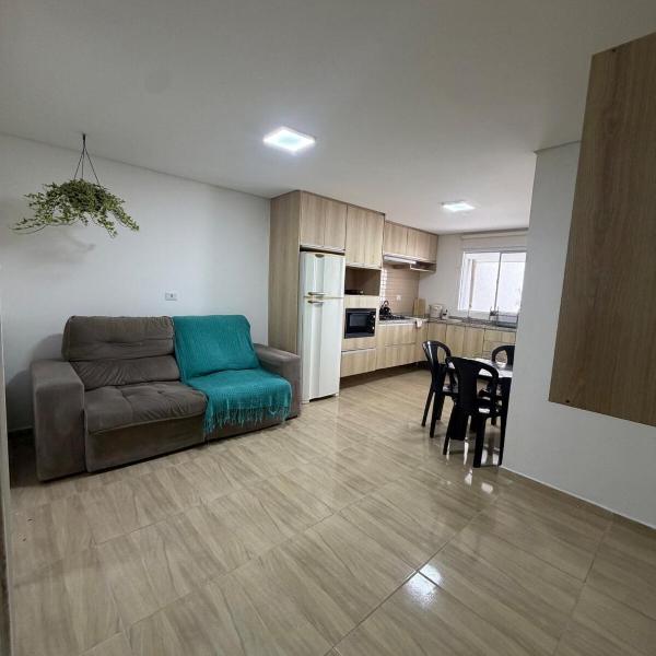 Casa Jardim Brasil e amplo estacionamento - Foto 4