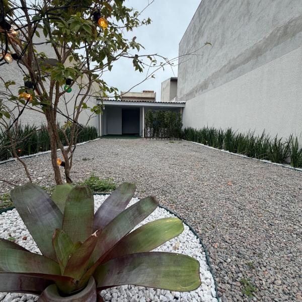 Casa Jardim Brasil e amplo estacionamento - Foto 5