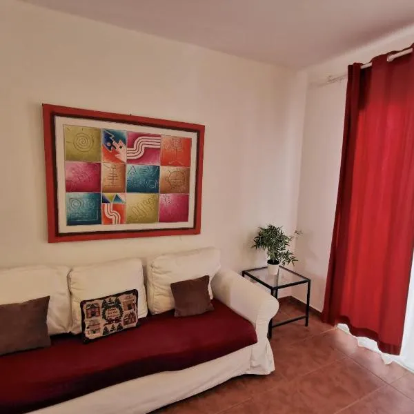 PARADISE BAY VILLAS with Sea View and Wi-Fi, hotelli Punta Canassa