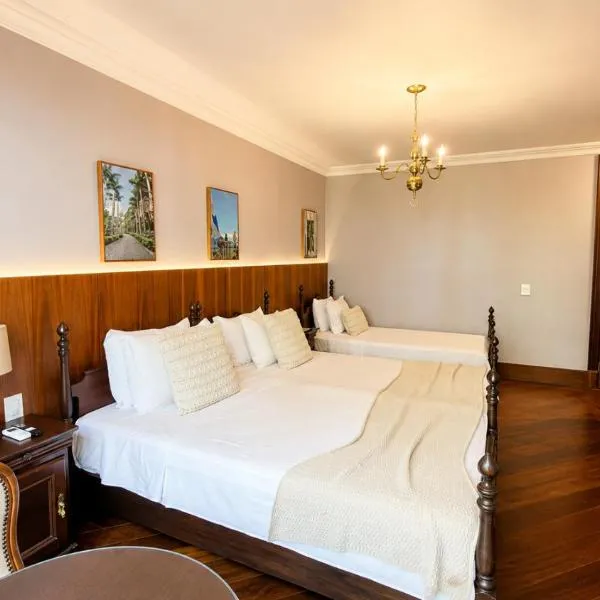 Aroso Paço Hotel, hotel v destinaci Pedra Azul