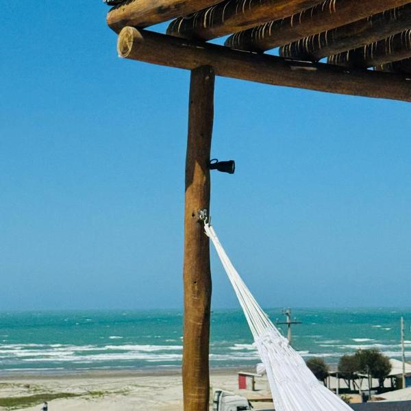 Rooftop com Jacuzzi e Vista Mar