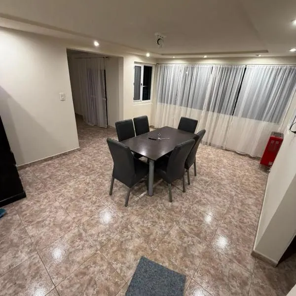 La Cumbre, hotell i Chos Malal