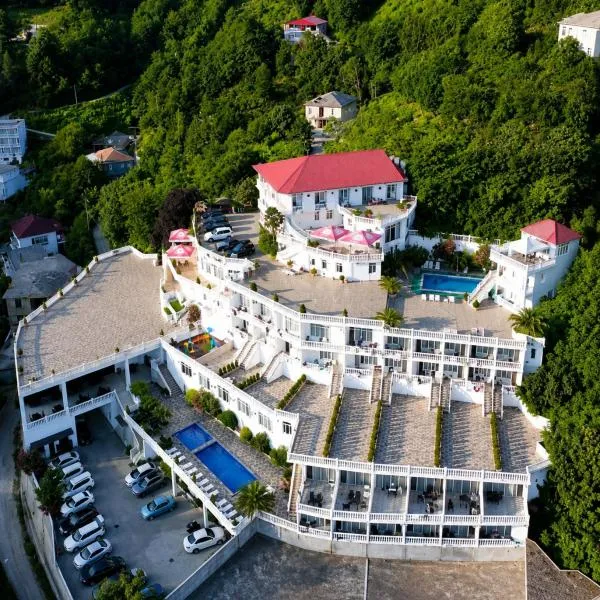 Zura palace, отель в Квариати