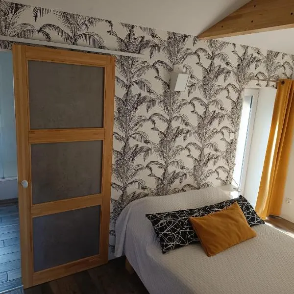 Viesnīca Logement entier 3 pièces et terrasse pilsētā Mazières-en-Gâtine