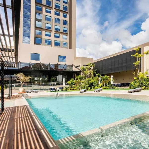 Novotel Santa Cruz De La Sierra – hotel w mieście Santa Cruz de la Sierra